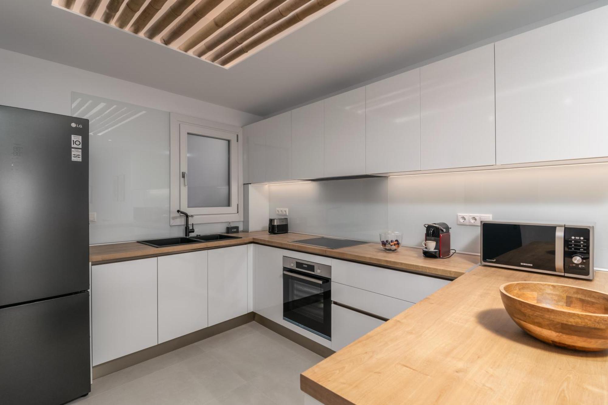 Vitalis Residences - Haven Suites Адамас Екстер'єр фото