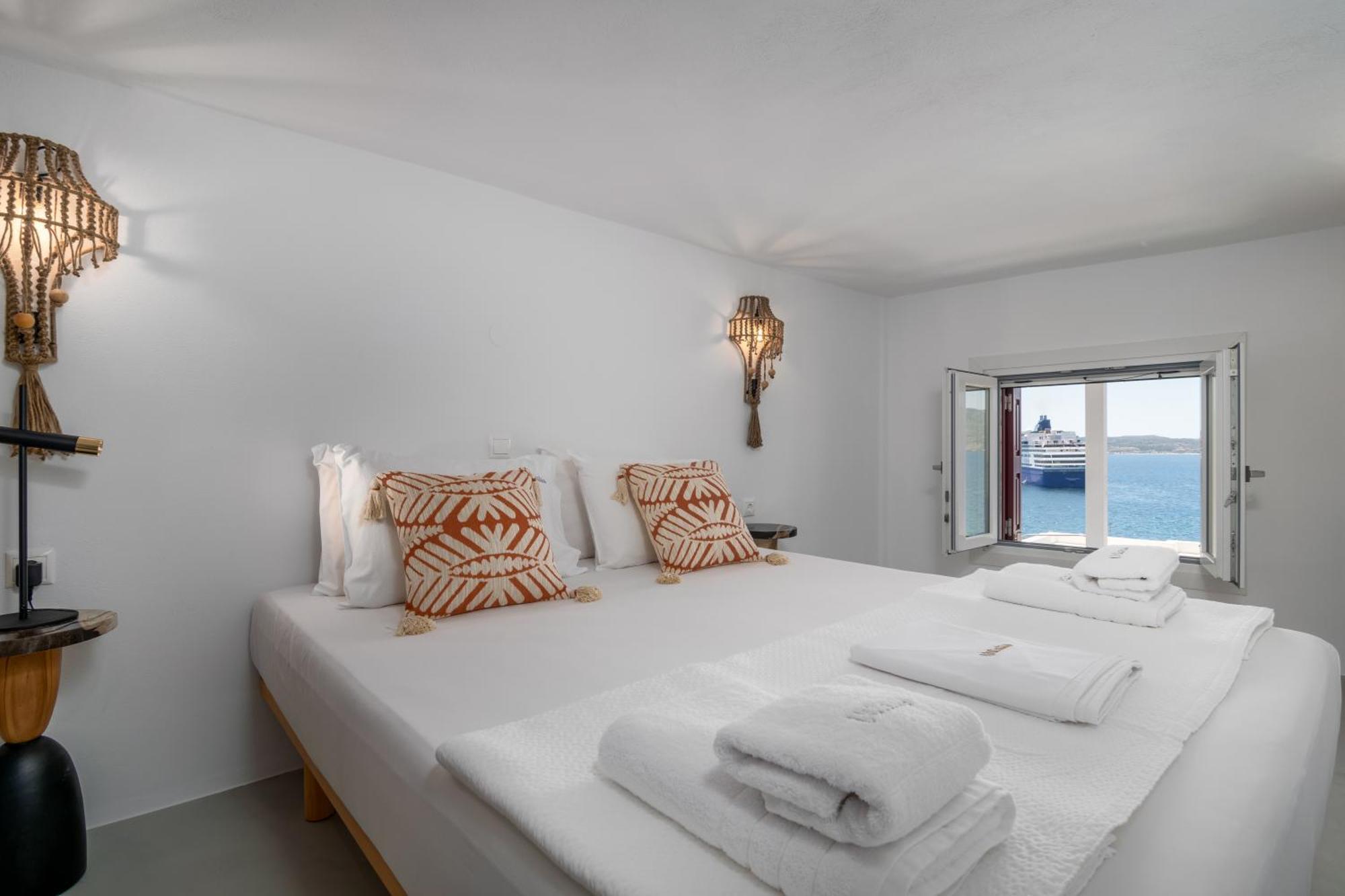 Vitalis Residences - Haven Suites Адамас Екстер'єр фото