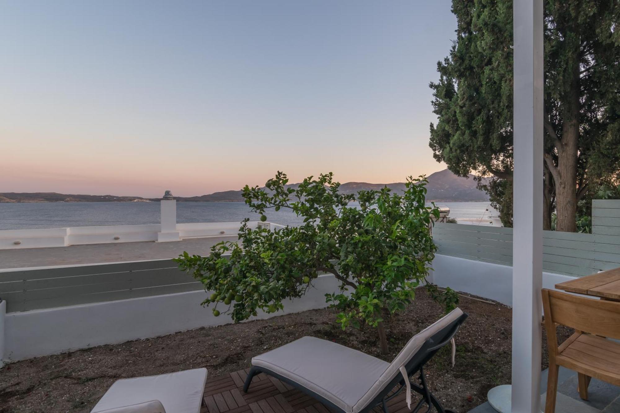 Vitalis Residences - Haven Suites Адамас Екстер'єр фото